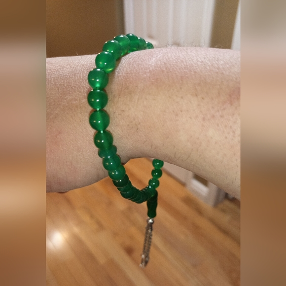 Jade And Silver Beaded Rosary - Picture 3 of 3